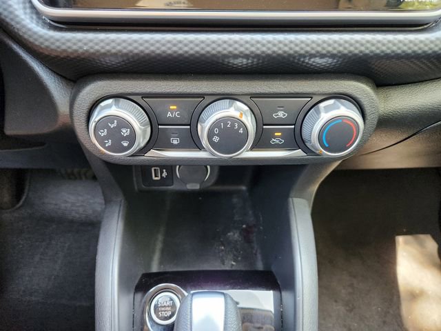 Used 2022 Nissan Kicks S image 15