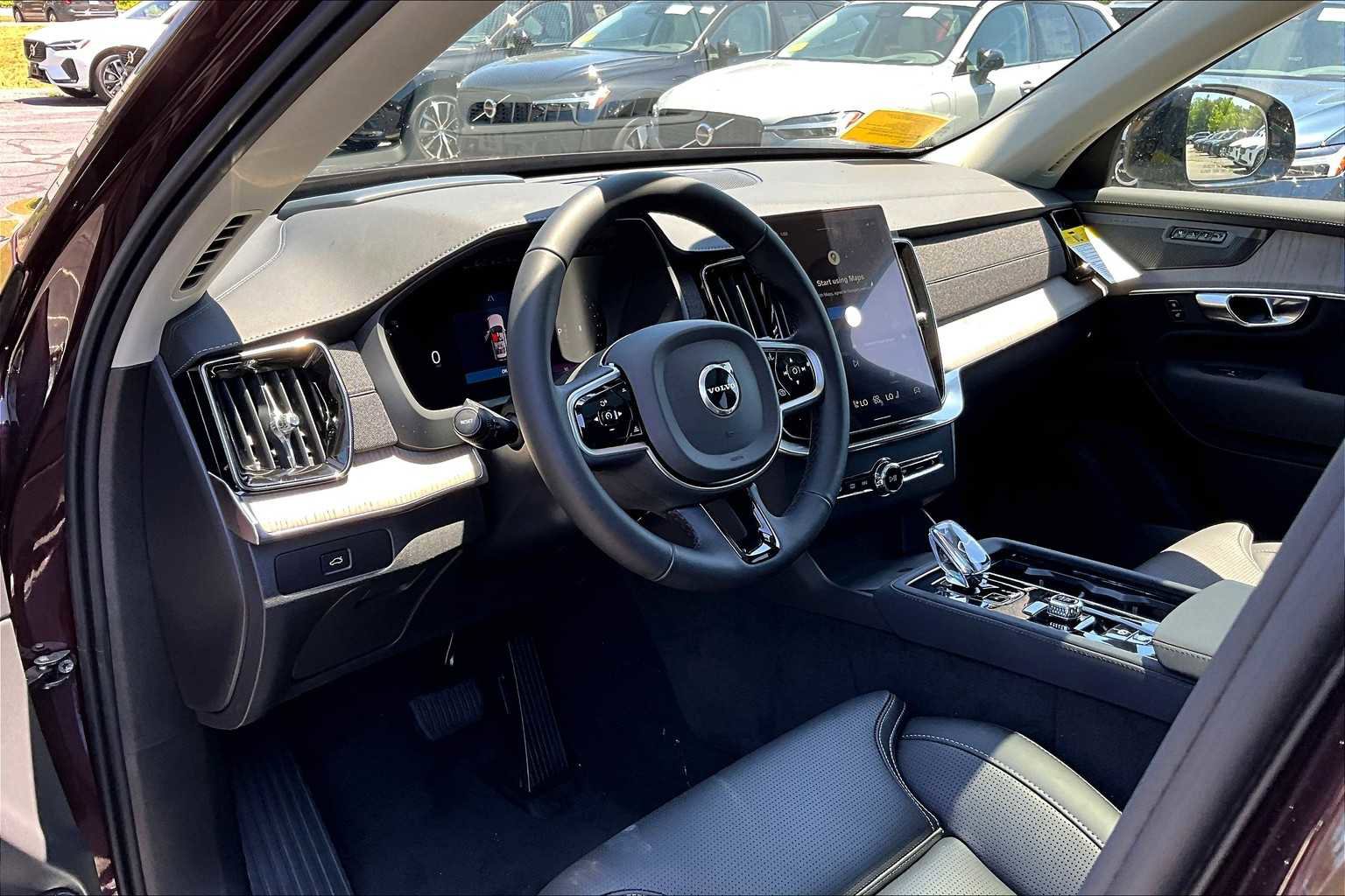 New 2026 Volvo XC90 B6 Ultra w/ Protection Package Premier image 9