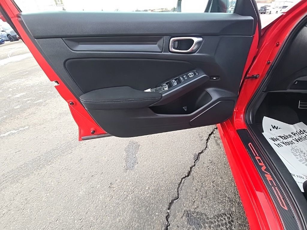 Certified 2025 Honda Civic Sport image 12