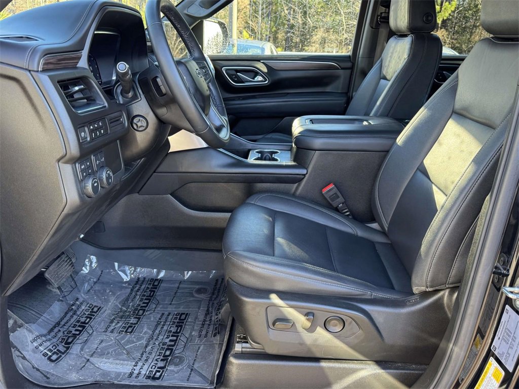 Used 2023 Chevrolet Suburban Z71 w/ Luxury Package image 20