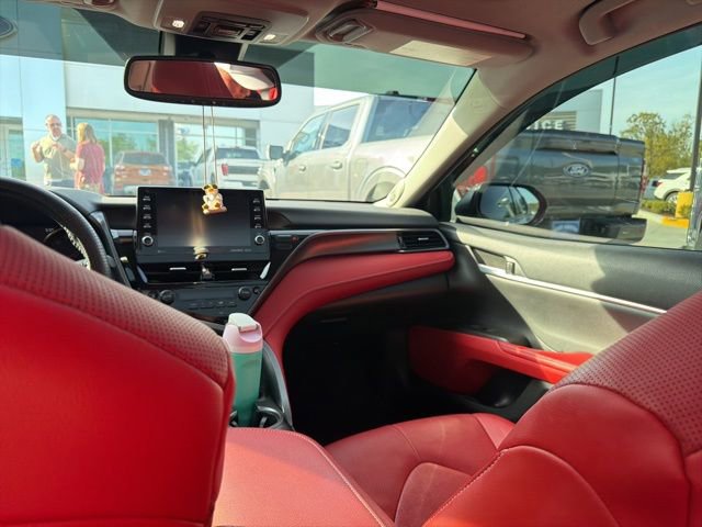 Used 2023 Toyota Camry XSE w/ Navigation Package image 14