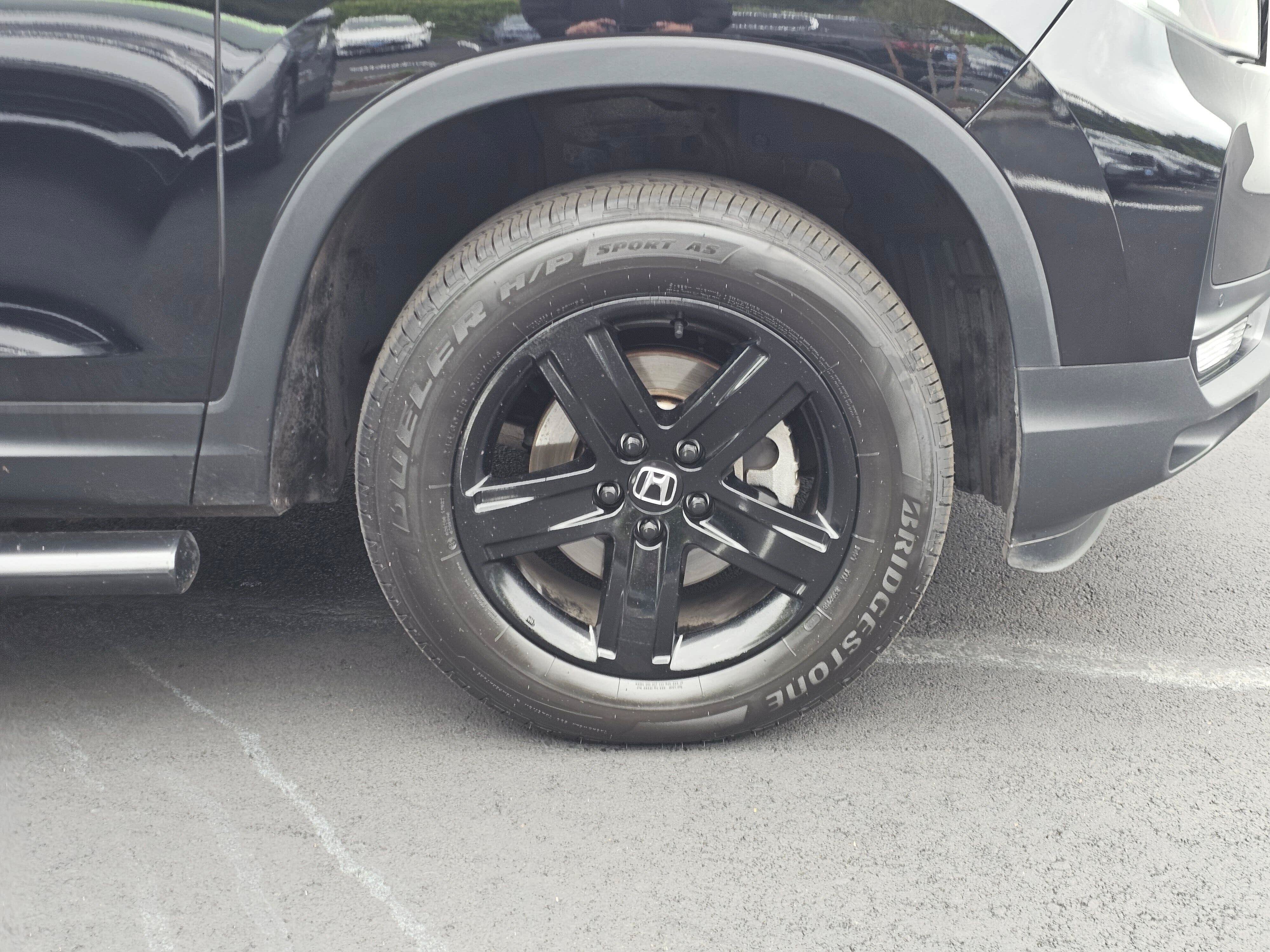 Used 2021 Honda Ridgeline Black Edition image 9