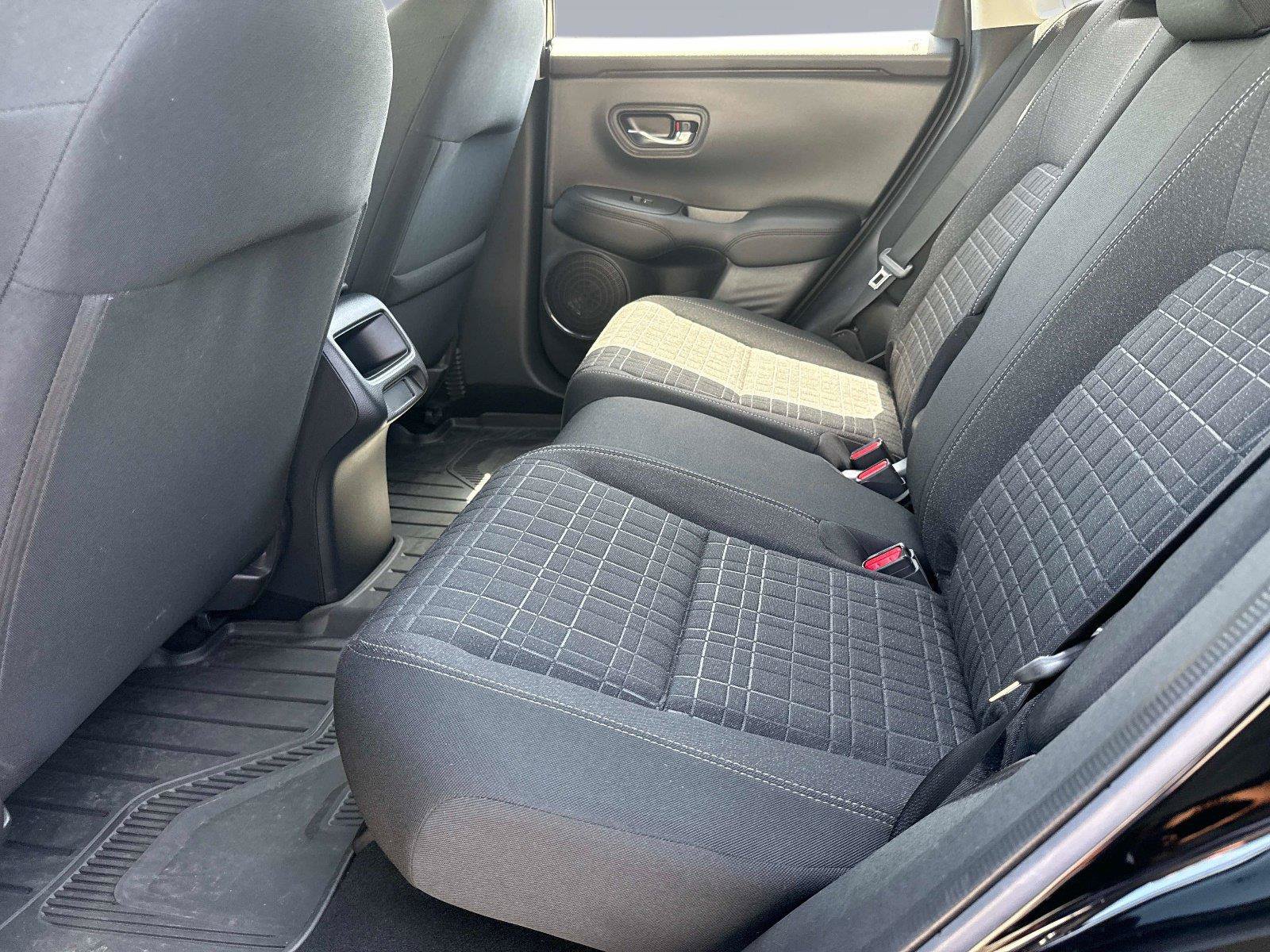 Certified 2023 Honda HR-V LX image 13