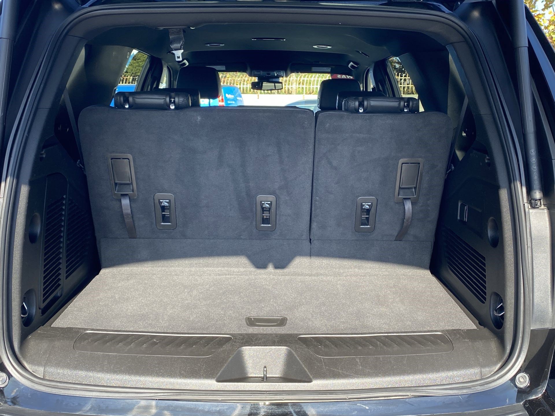 Used 2024 Chevrolet Tahoe LT image 29