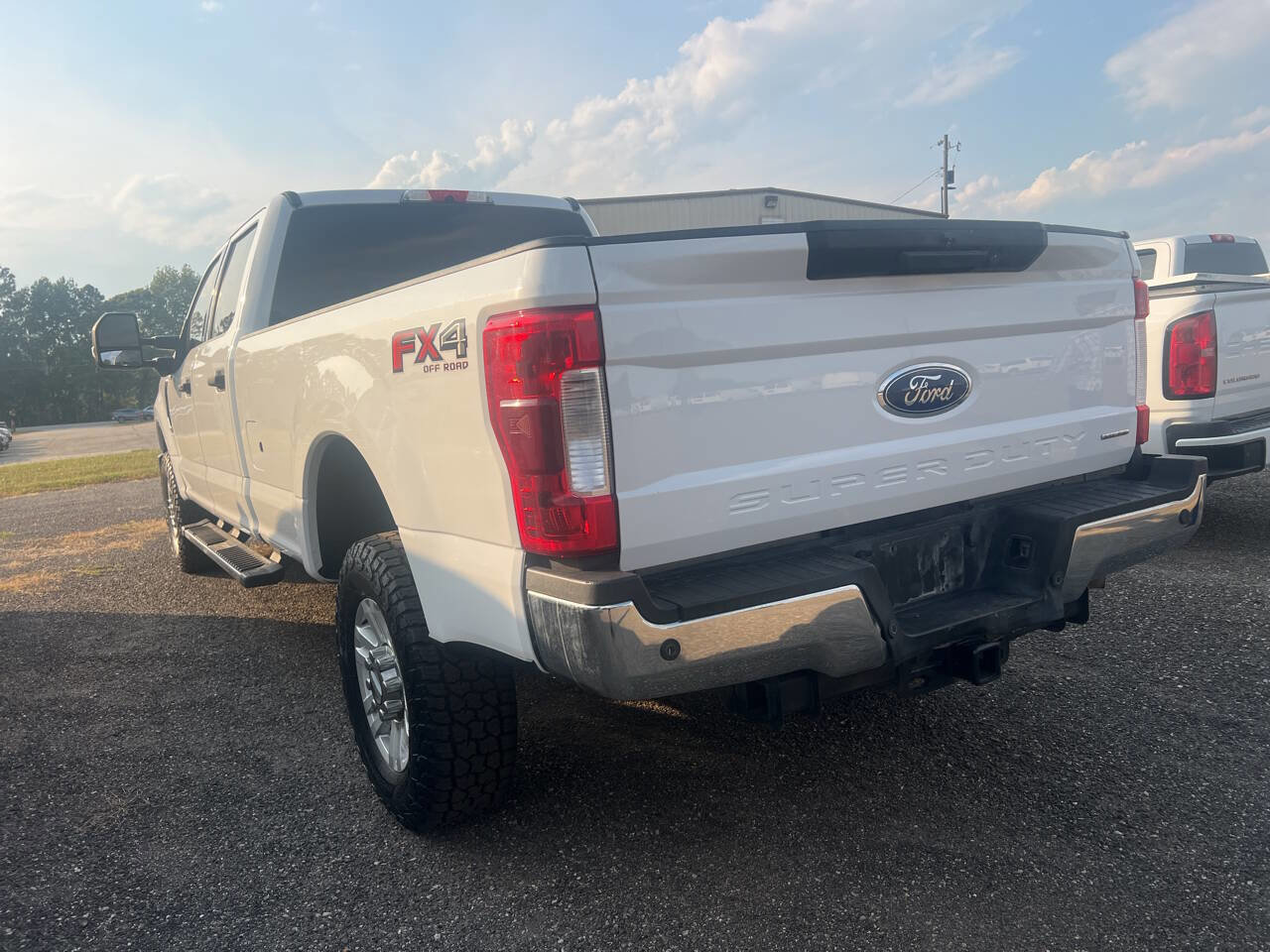 Used 2019 Ford F350 XLT w/ XLT Value Package image 6