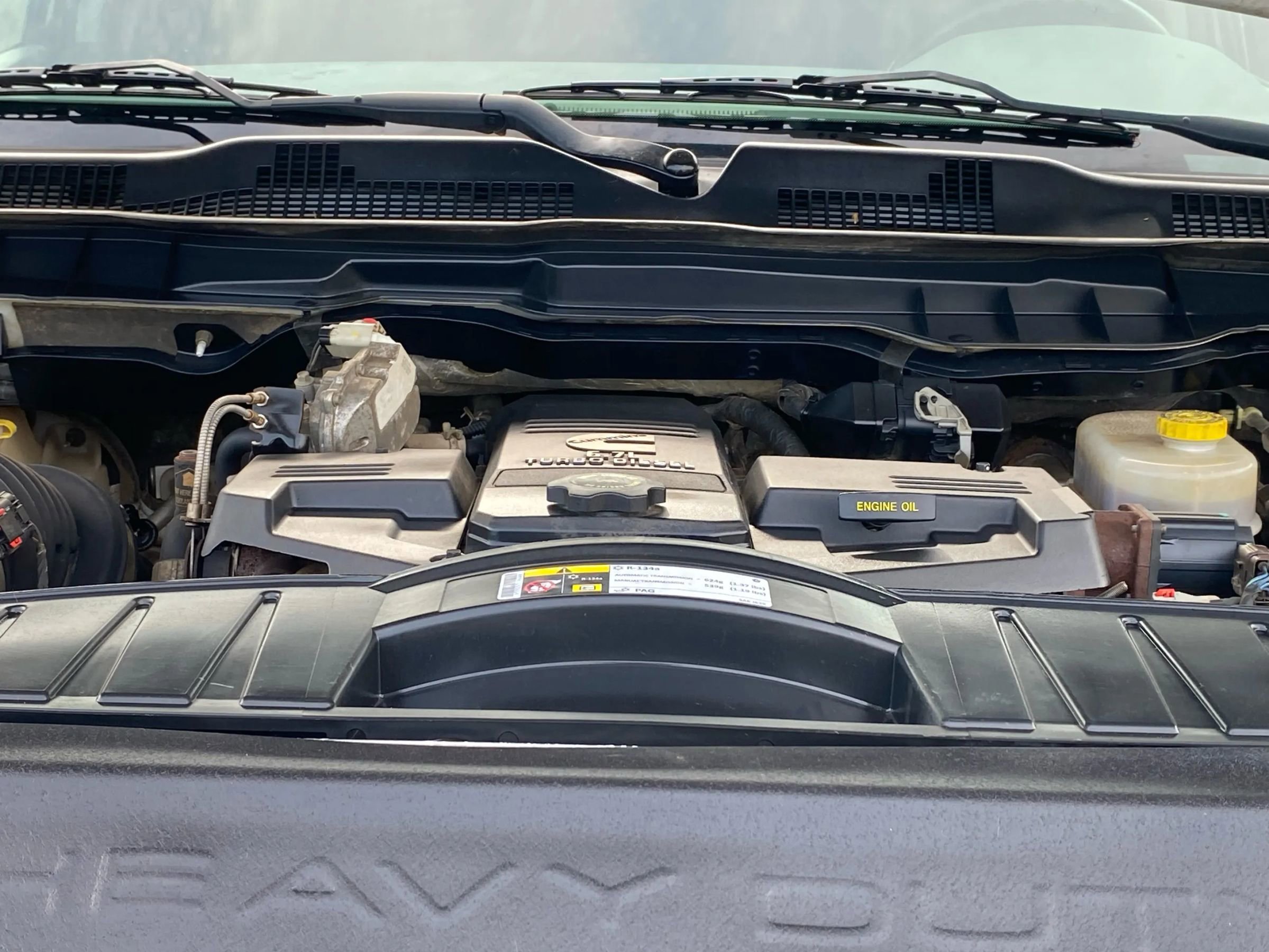 Used 2012 RAM 2500 ST w/ Chrome Appearance Group image 15