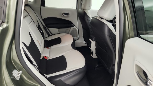 Used 2019 Jeep Compass Latitude FWD image 51