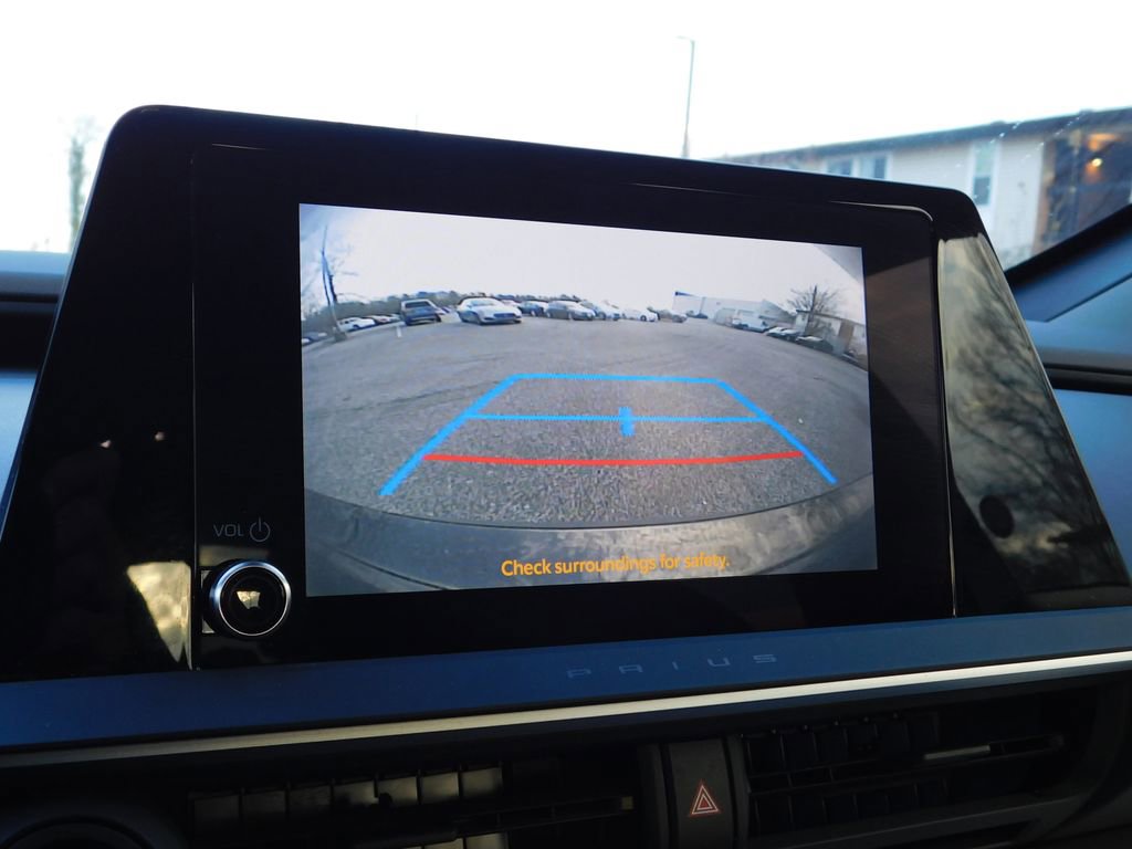 Used 2024 Toyota Prius LE image 15