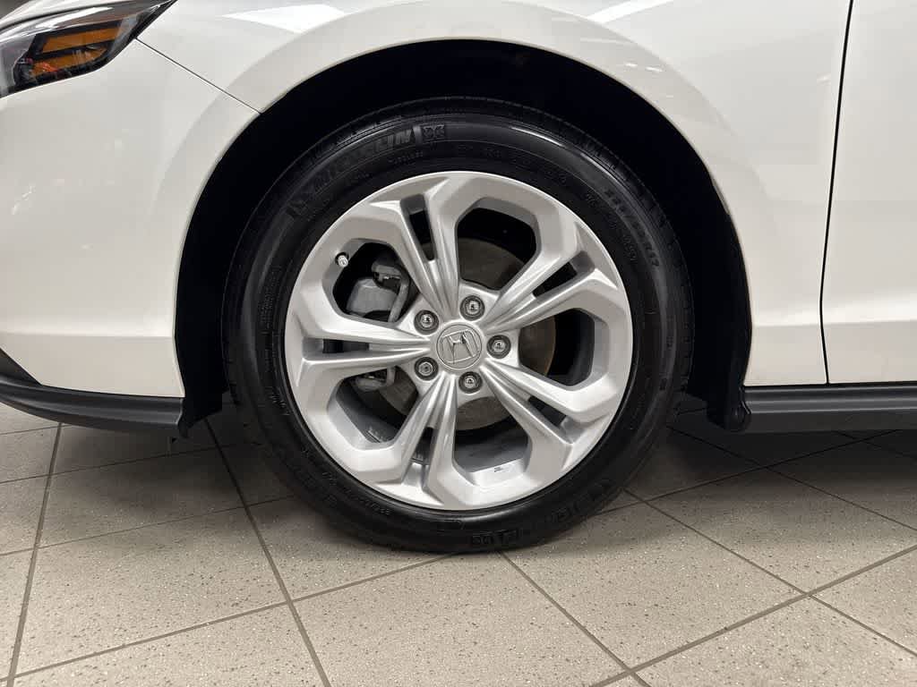 Used 2025 Honda Accord LX image 10