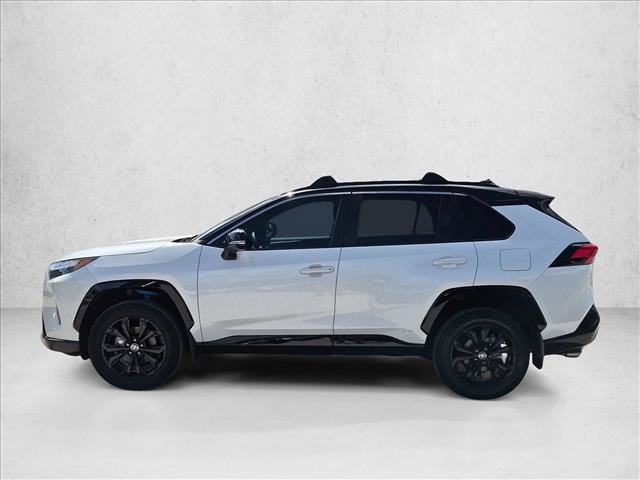 Used 2024 Toyota RAV4 XSE AWD/4WD image 9