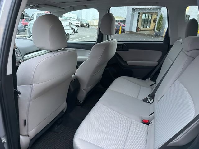 Used 2015 Subaru Forester 2.5i Premium w/ All-Weather Package image 5