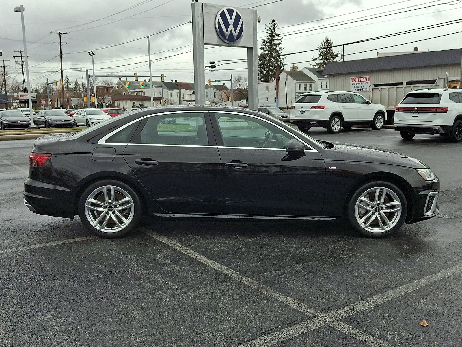 Used 2023 Audi A4 2.0T Premium w/ Convenience Package image 7