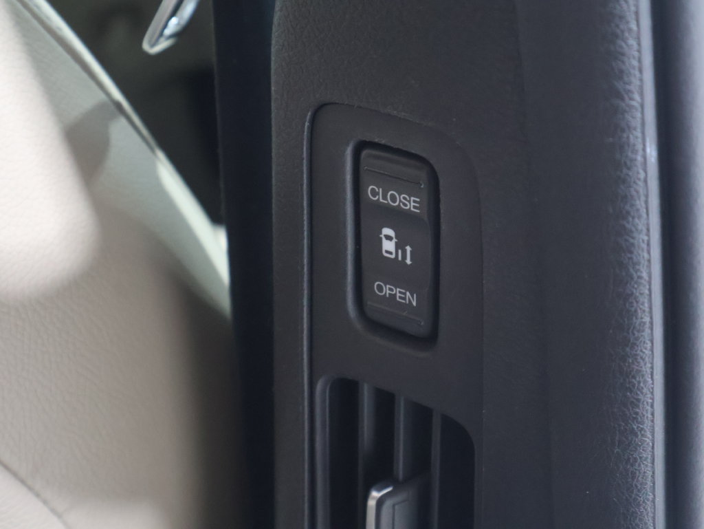 Used 2021 Honda Odyssey EX-L image 26