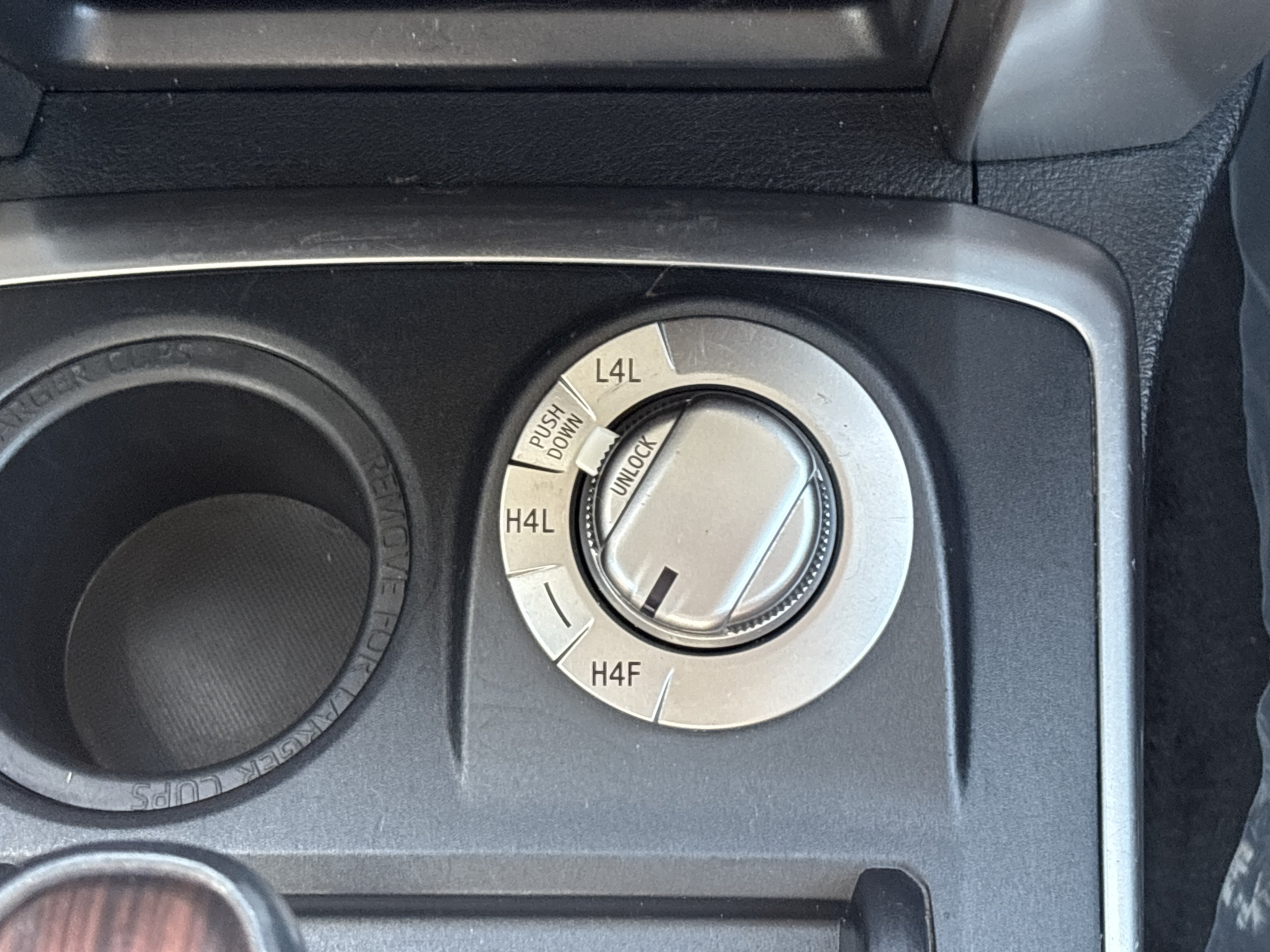 Used 2023 Toyota 4Runner Limited AWD/4WD image 13