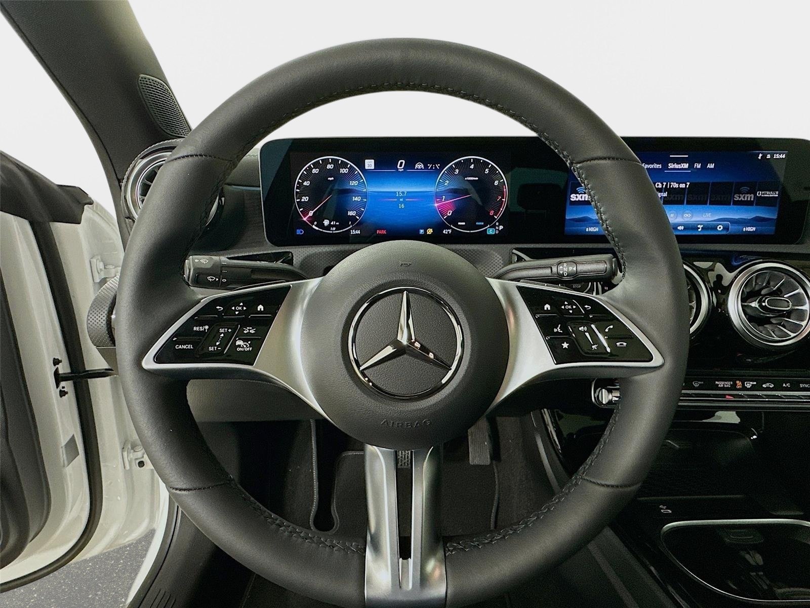 Used 2026 Mercedes-Benz CLA 250 4MATIC image 11