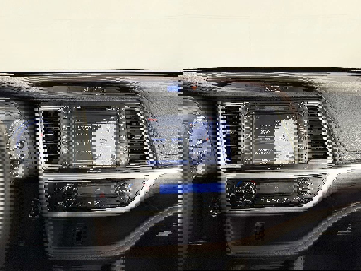 Used 2018 Toyota Highlander Limited image 63