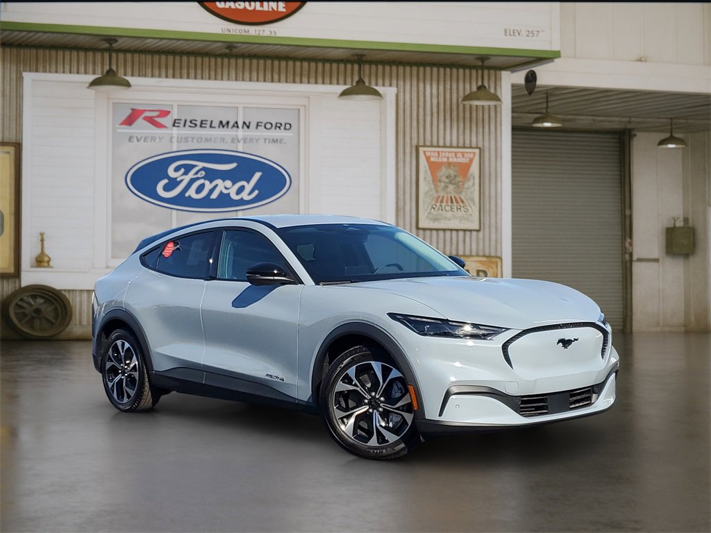 New 2025 Ford Mustang Mach-E Select image 1