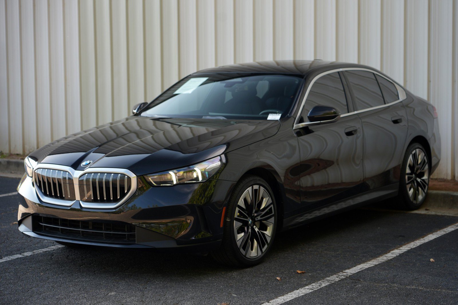 Used 2024 BMW 530i w/ Convenience Package RWD image 55