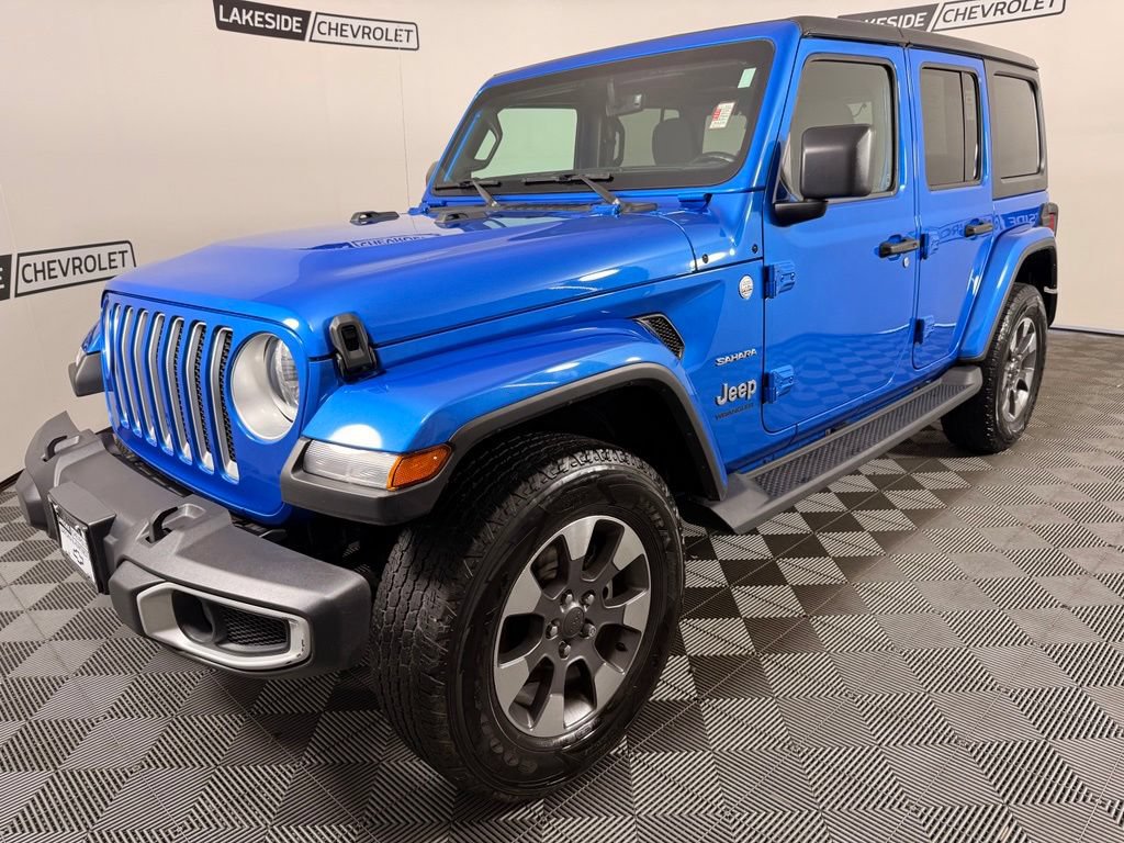Used 2023 Jeep Wrangler Unlimited Sahara w/ Cold Weather Group AWD/4WD image 2