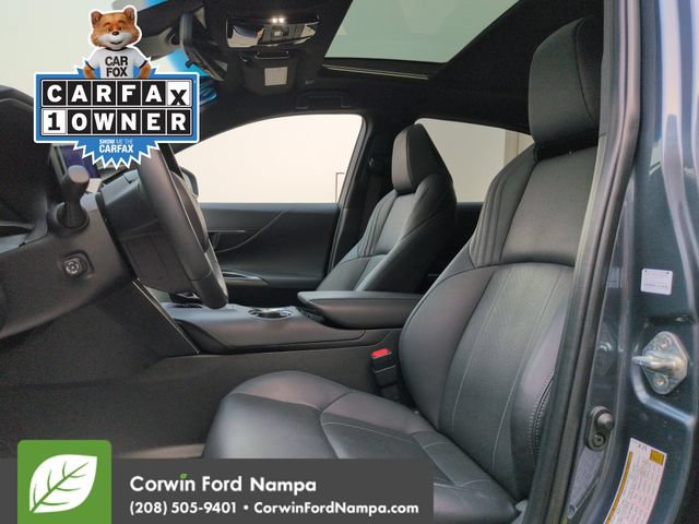 Used 2024 Toyota Venza Limited AWD/4WD image 24