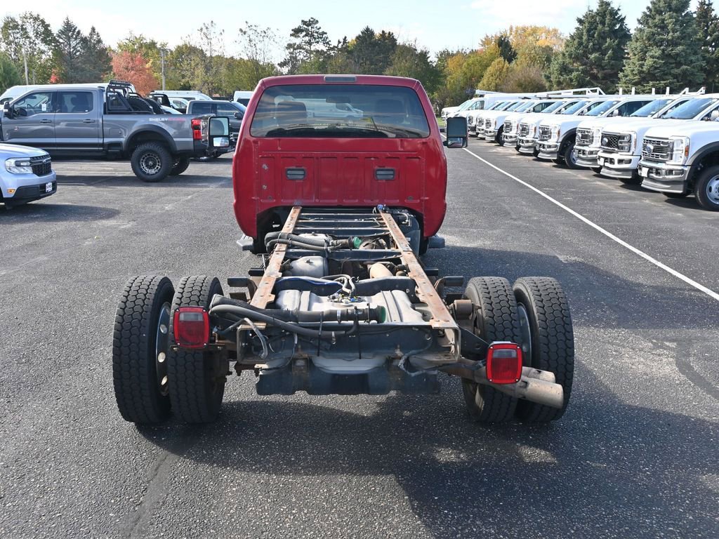 Used 2016 Ford F550 2WD Regular Cab Super Duty w/ XLT Interior Package image 11