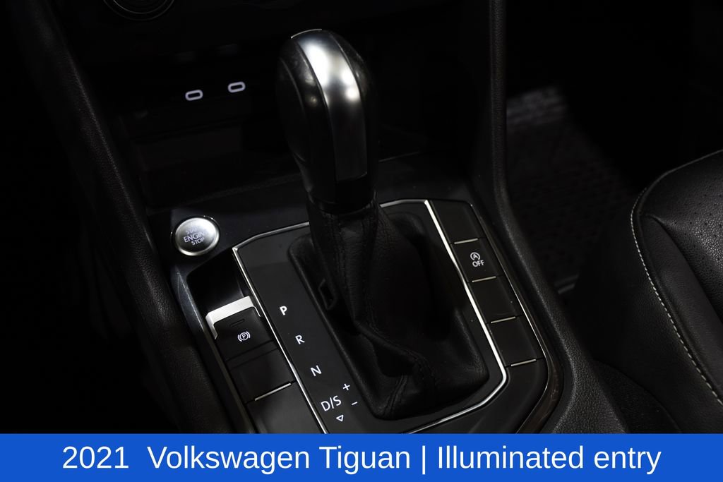 Used 2021 Volkswagen Tiguan SE image 21