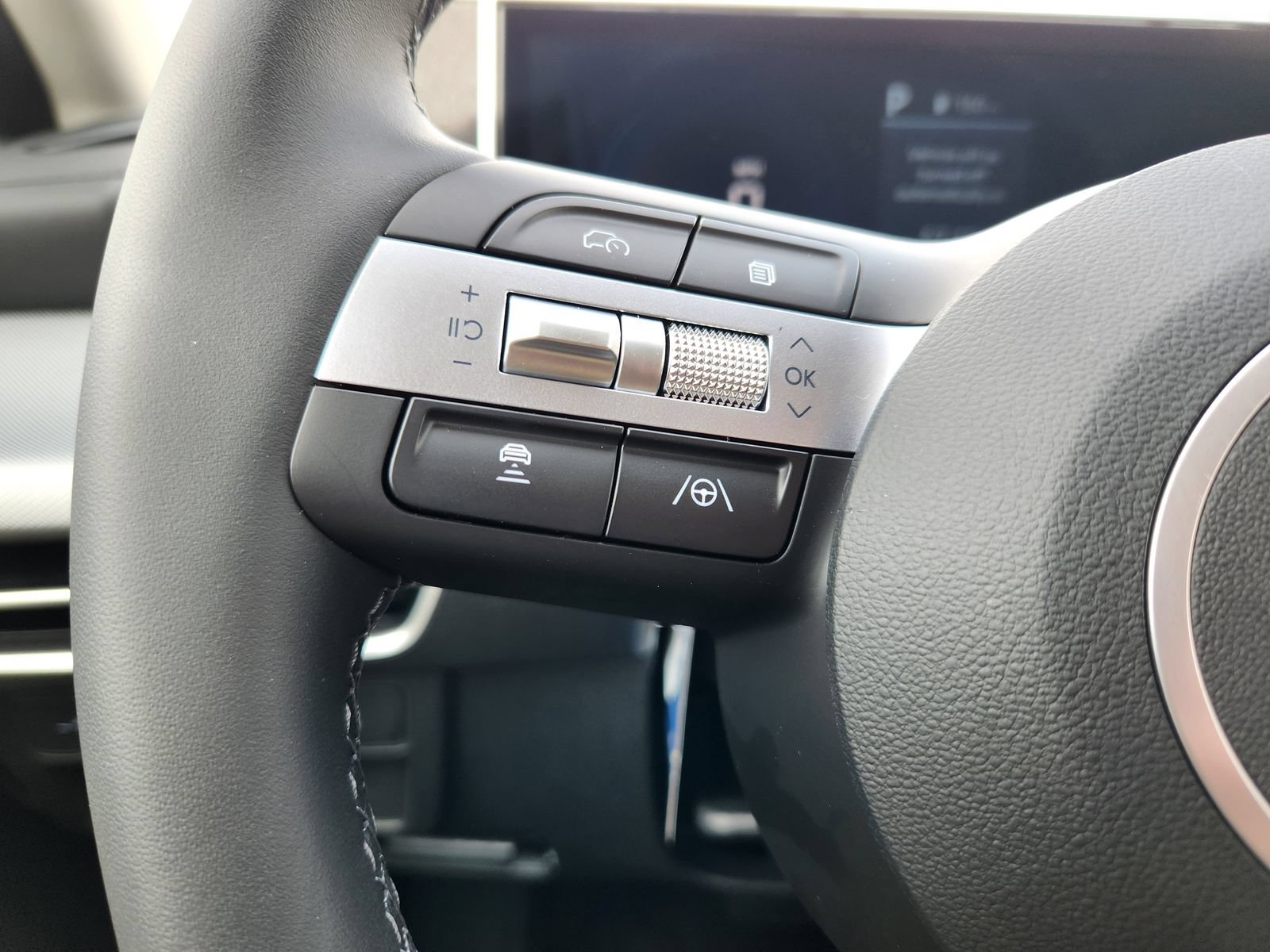 New 2026 Hyundai Sonata SEL AWD/4WD image 9