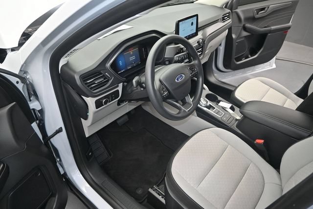 Used 2026 Ford Escape Active FWD image 5