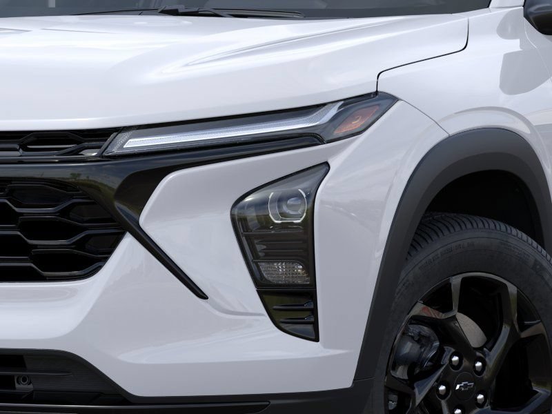 New 2026 Chevrolet Trax LT w/ Driver Confidence Package FWD image 13