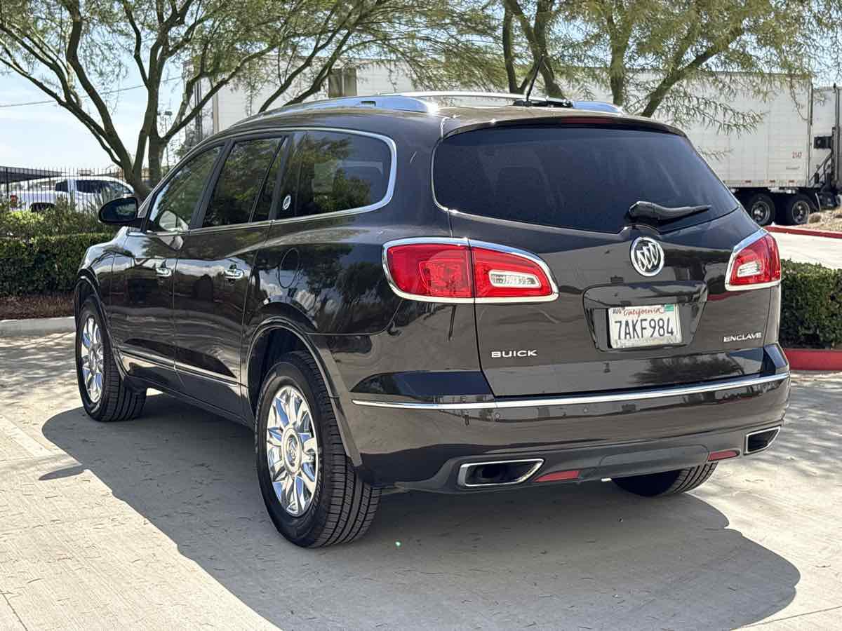 Used 2013 Buick Enclave Premium FWD image 5