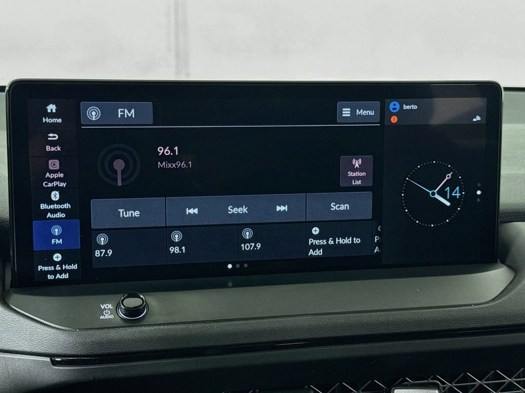 Used 2025 Honda Accord Sport image 36