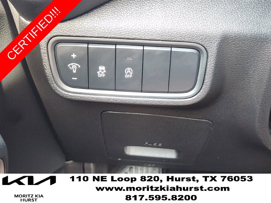 Used 2025 Kia Soul LX w/ LX Technology Package FWD image 23