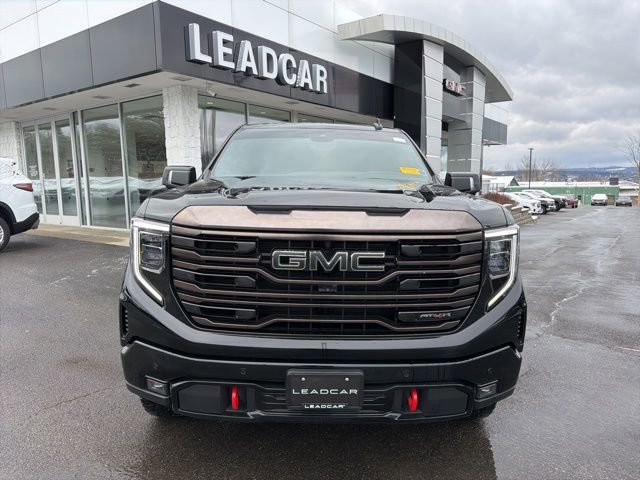 Used 2023 GMC Sierra 1500 AT4X image 8