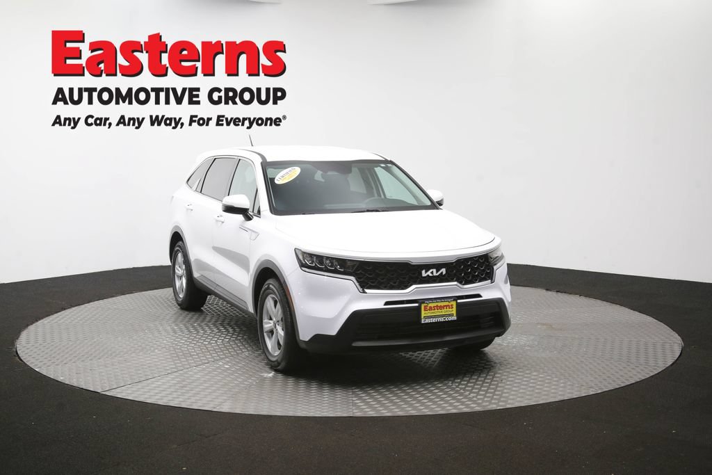 Used 2023 Kia Sorento LX FWD image 49