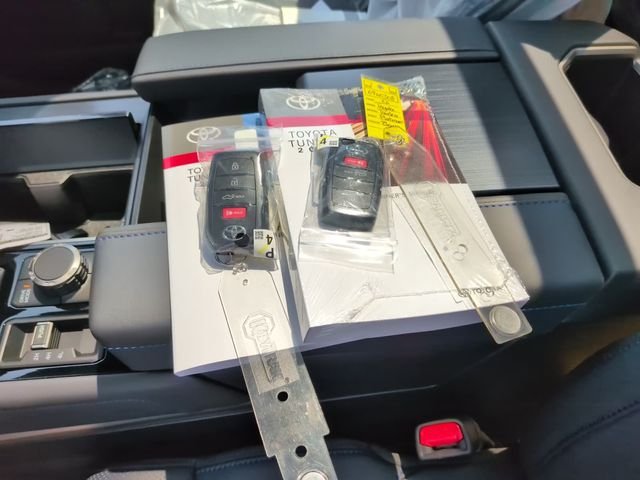 New 2026 Toyota Tundra Platinum AWD/4WD image 3