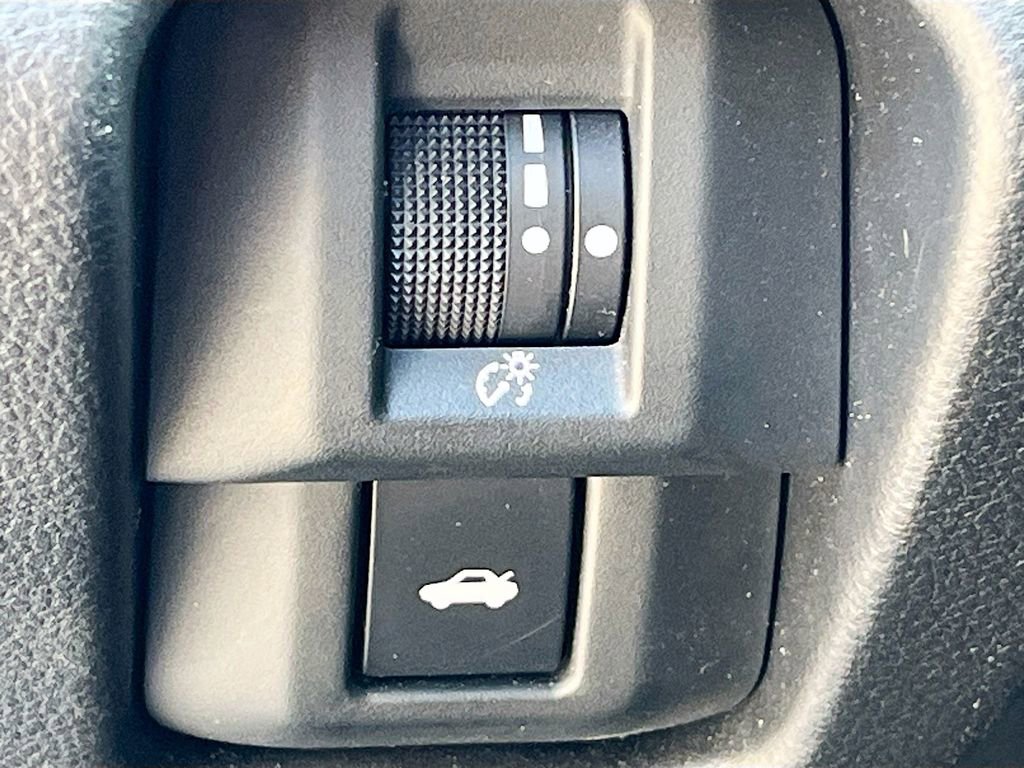 Used 2023 Toyota GR86 Premium w/ ALL Weather Mat Package (TMS) image 10