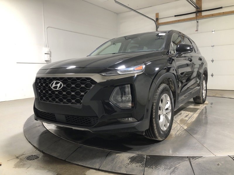 Used 2019 Hyundai Santa Fe SEL image 3