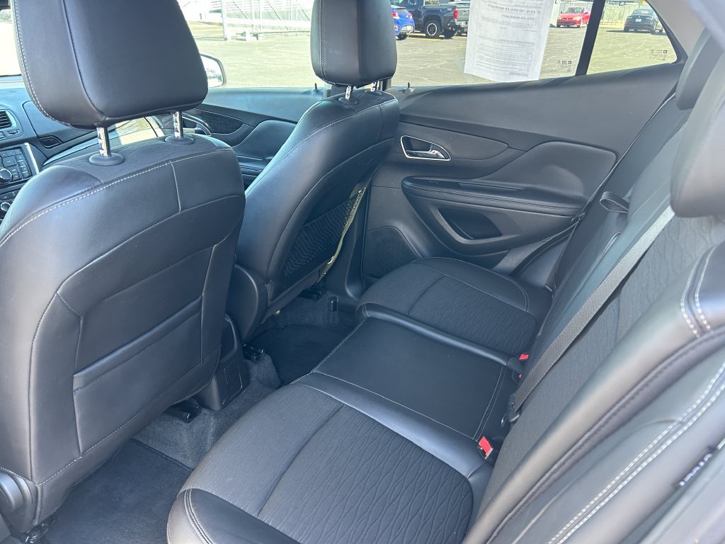 Used 2015 Buick Encore FWD image 28