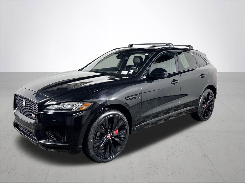 Used 2017 Jaguar F-PACE S image 2