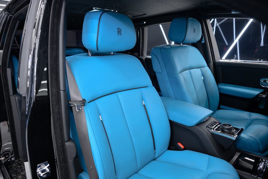 Used 2023 Rolls-Royce Phantom Sedan image 45