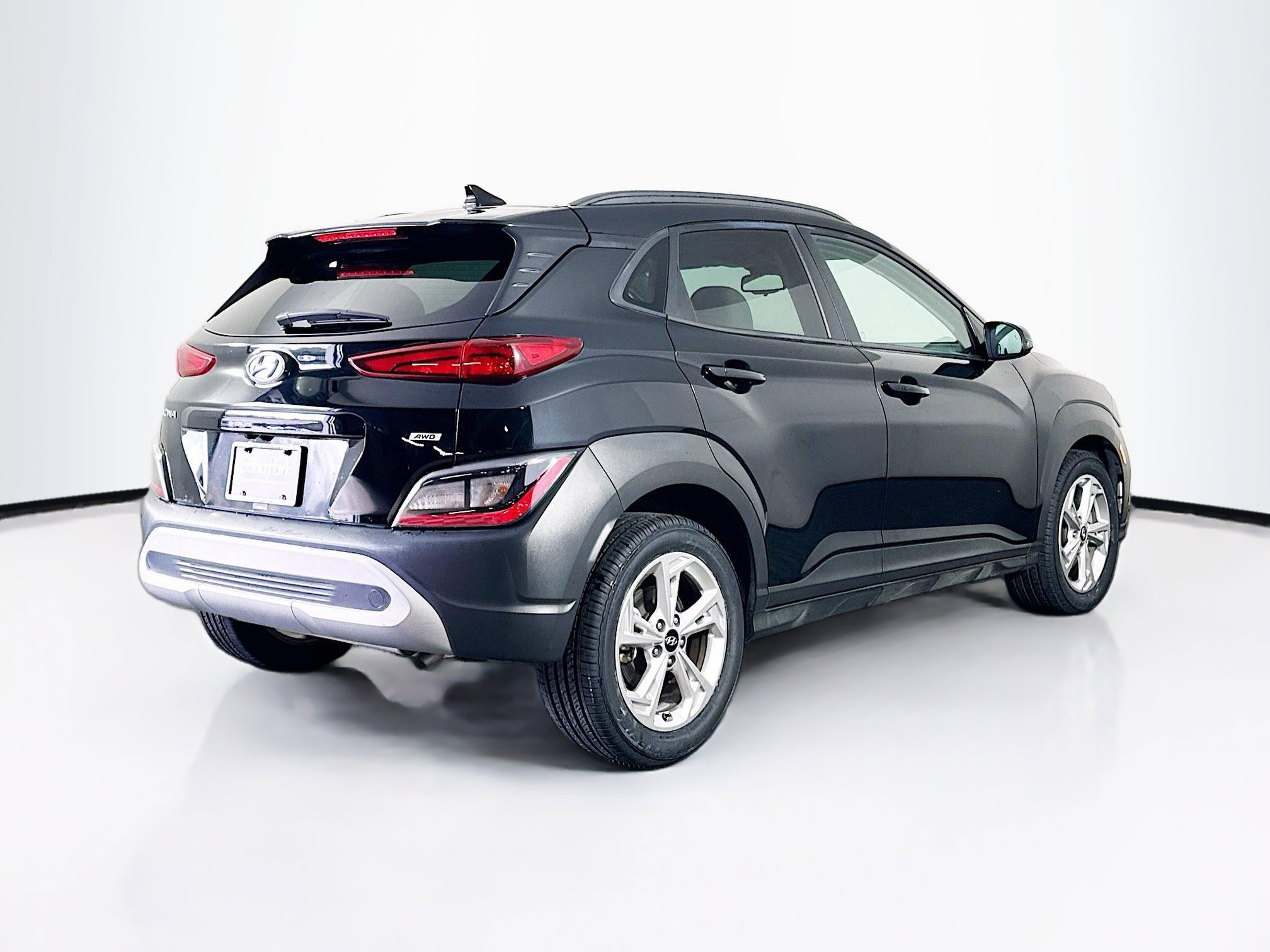 Used 2023 Hyundai Kona SEL w/ Cargo Package image 9