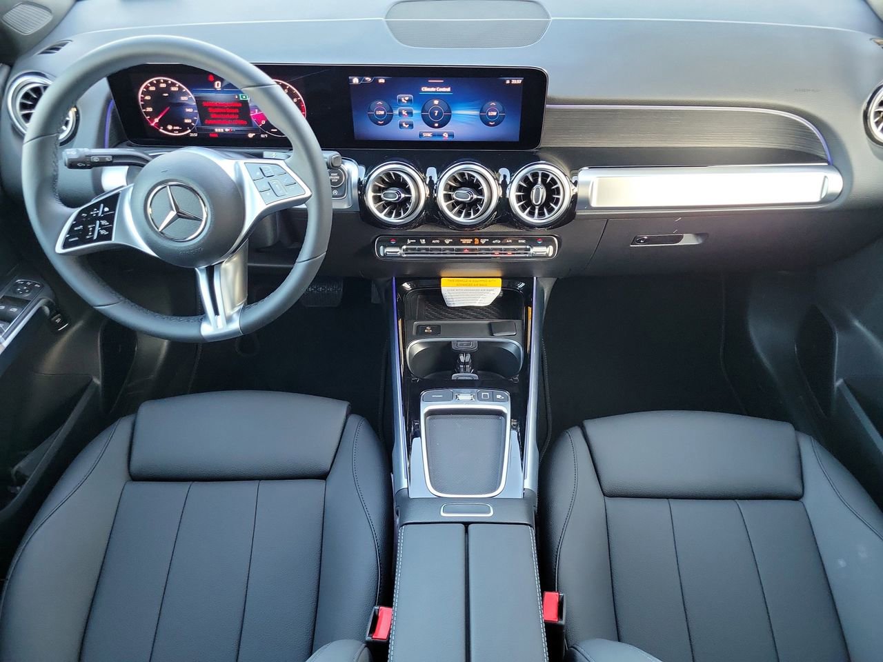 New 2026 Mercedes-Benz GLB 250 image 14