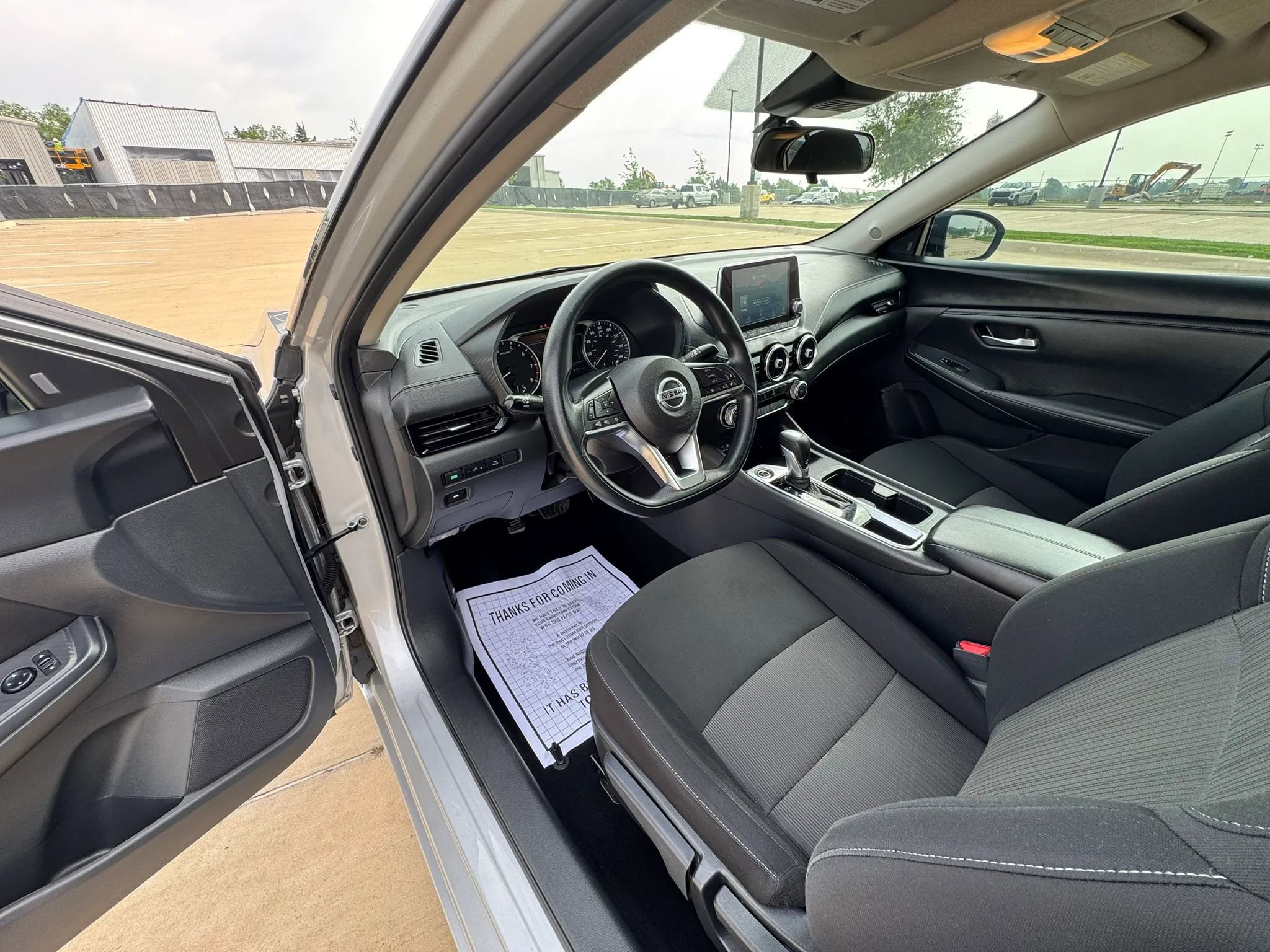 Used 2023 Nissan Sentra SV FWD image 18