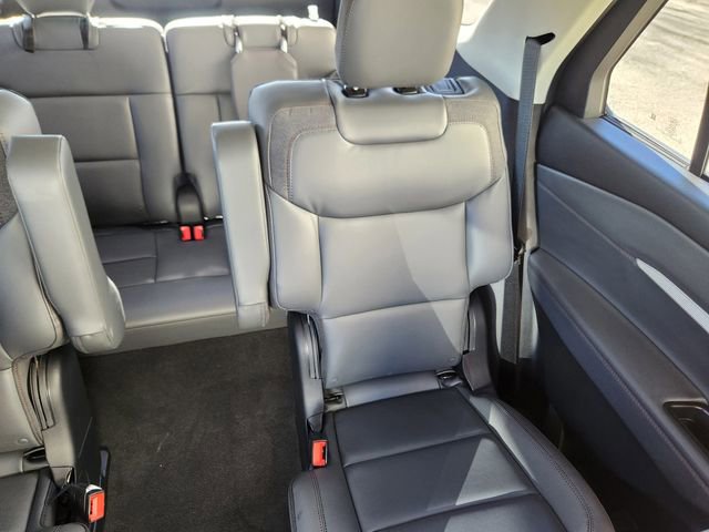 New 2026 Ford Explorer Active w/ Active Comfort Package image 15