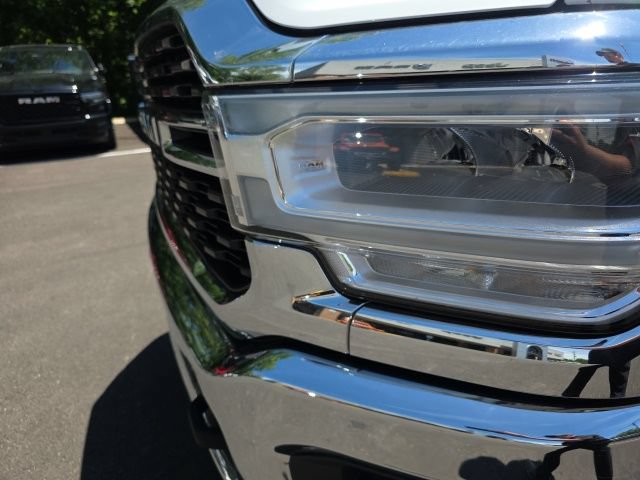 Used 2022 RAM 2500 Big Horn w/ Level C Equiment Group AWD/4WD image 32