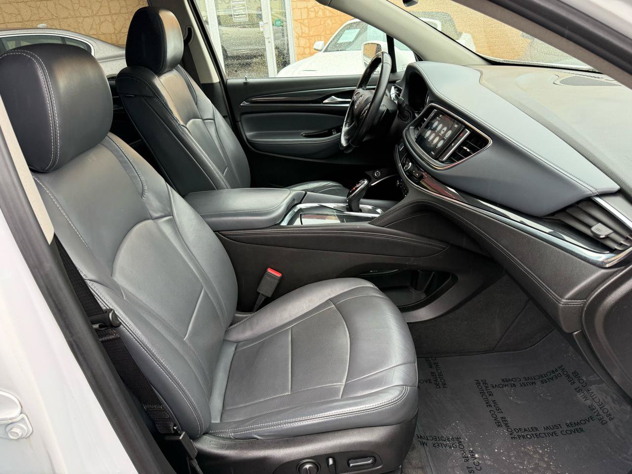 Used 2018 Buick Enclave Essence FWD image 13