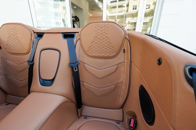Used 2023 Aston Martin DBS Volante image 75