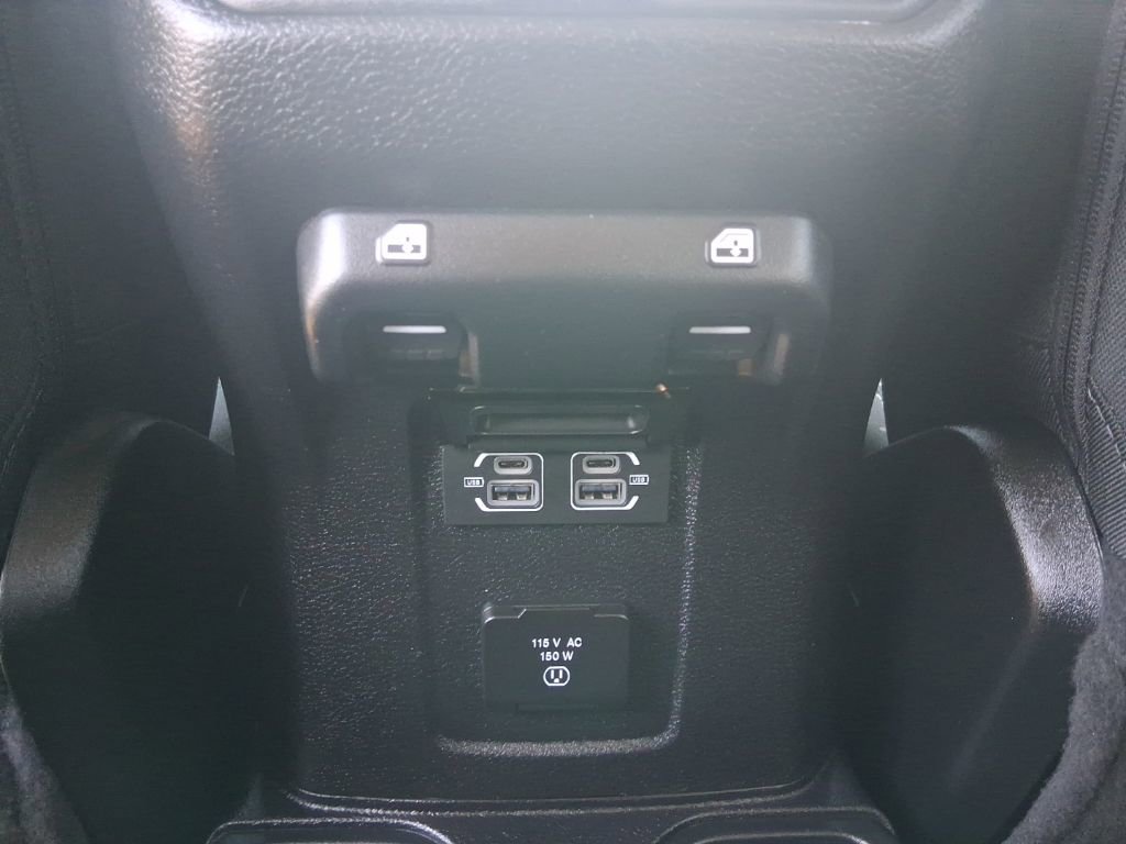 Used 2021 Jeep Wrangler Unlimited Sahara image 19