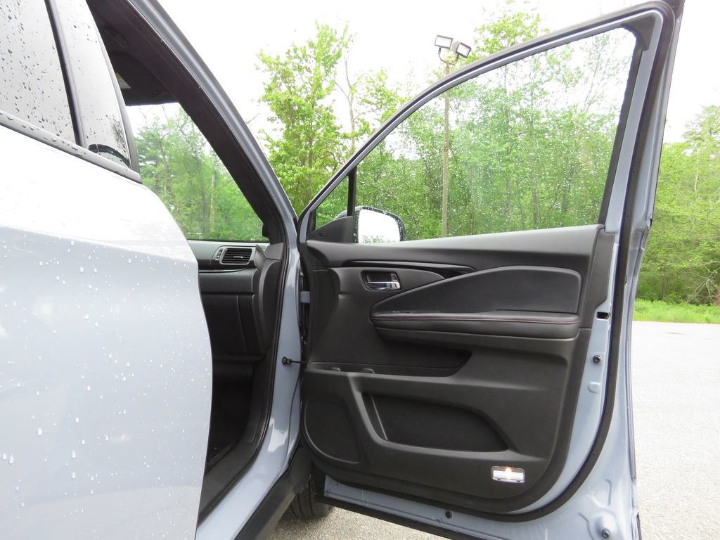 Used 2022 Honda Pilot Black Edition image 12