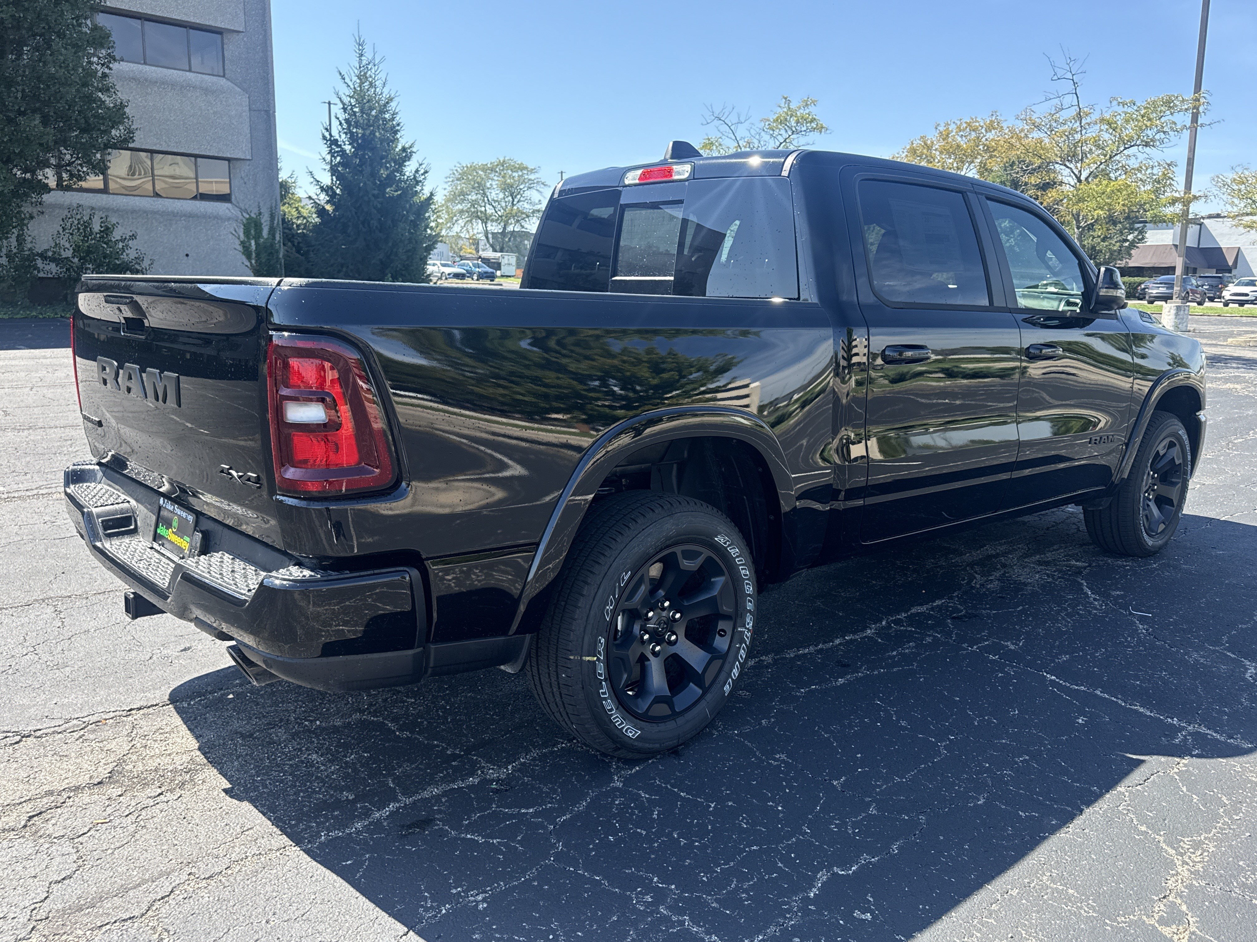 New 2026 RAM 1500 Big Horn AWD/4WD image 10